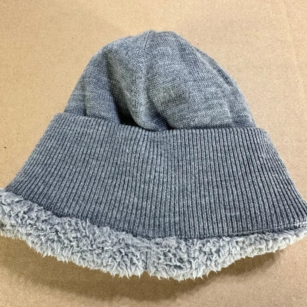 Lululemon Beanie Womens O/S Gray Merino Wool Faux Fur Lined Knit Winter Hat